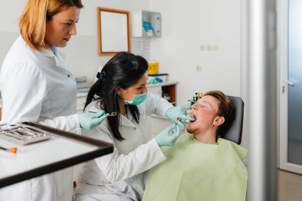 Best Emergency Dental Extractions in San Joaquin, CA